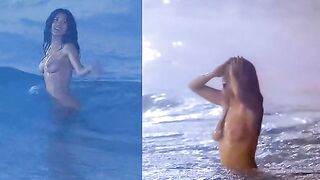 Boobs: Salma Hayek Completely Nude Bouncing Tits #4