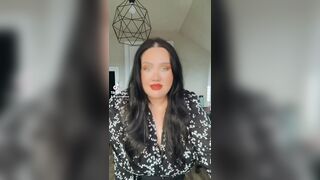 A little reveal to start your day ????