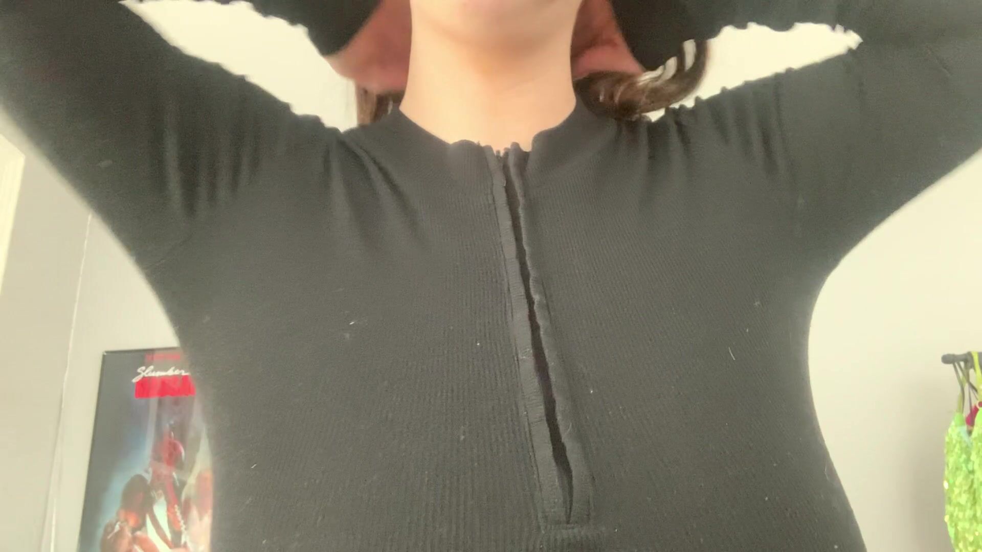 Huge pale tit surprise