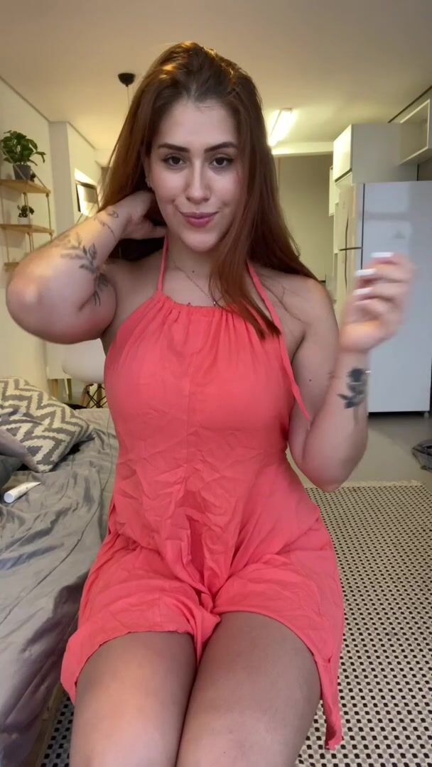 I swear I had no intention of showing my knockers here ;)