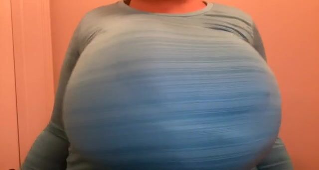 My 42H’s snugged in a tight bra ❤️