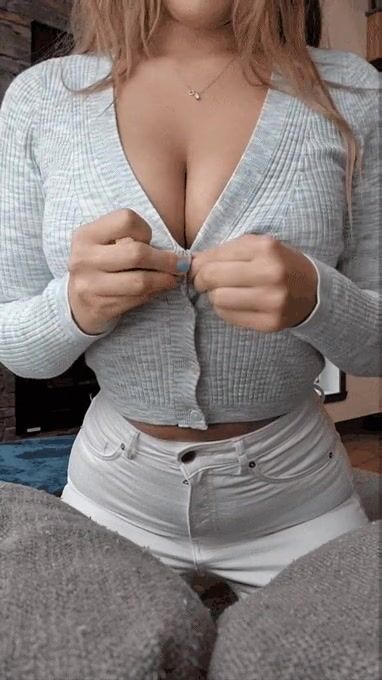 MissB tits are spilling out of this shirt.... may aswell take it off ♥️‍♀️