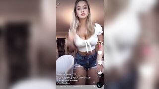 Narrow waist, big boobs @sophangelie