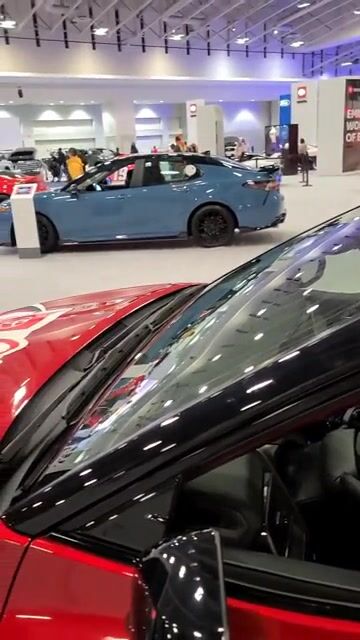 Checkout out my curves at the car show