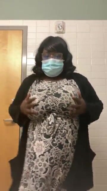 if I was your coworker, would you meet me in the bathroom for a quickie?