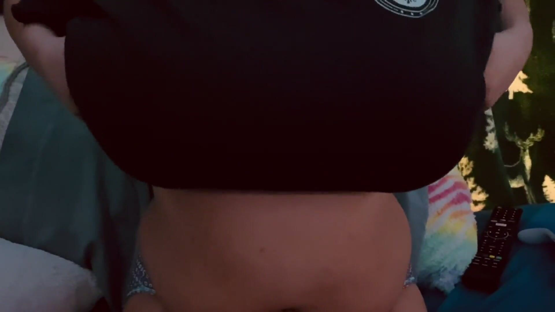 Pretend it’s your cock ????