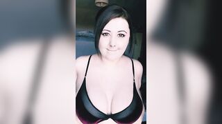 Wanna titty fuck? ????