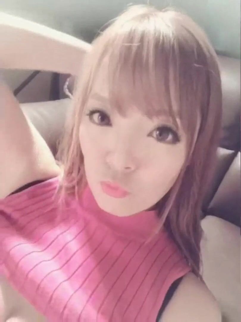 Hitomi Tanaka breast massage