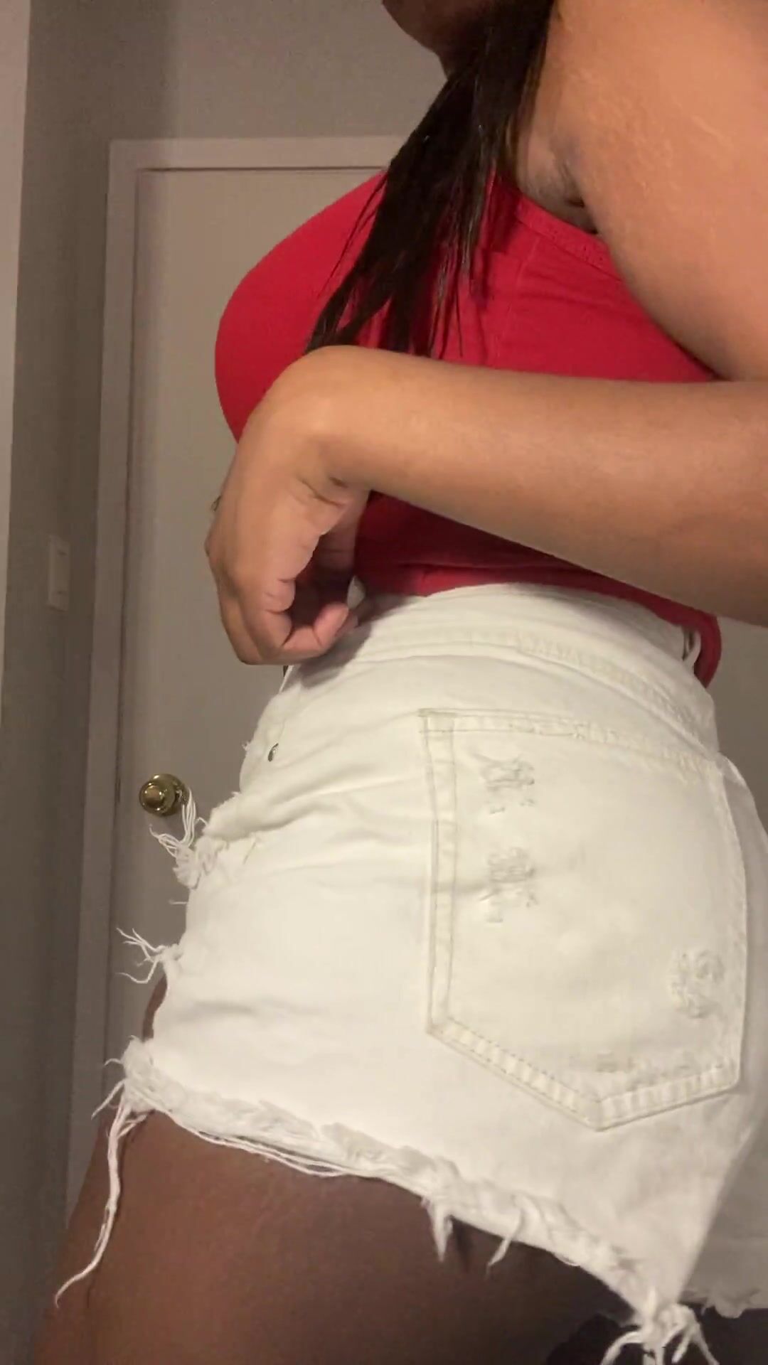Let’s fuck underneath the fireworks tonight ?????