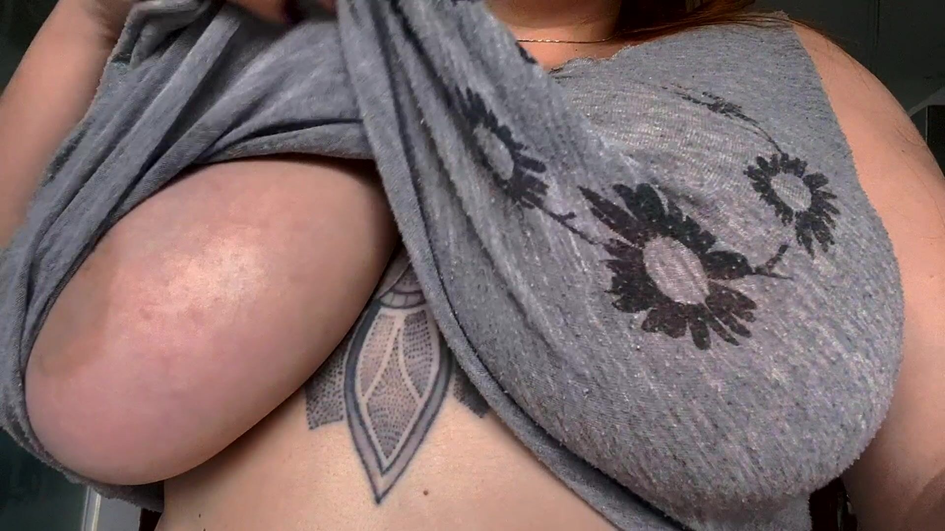 Play with them so your week can start right love????