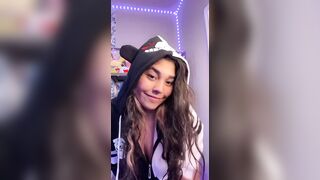 Huge Boobs: Fuck me to help me sleep Papi #2