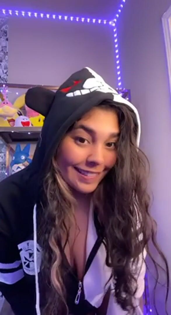 Fuck me to help me sleep Papi