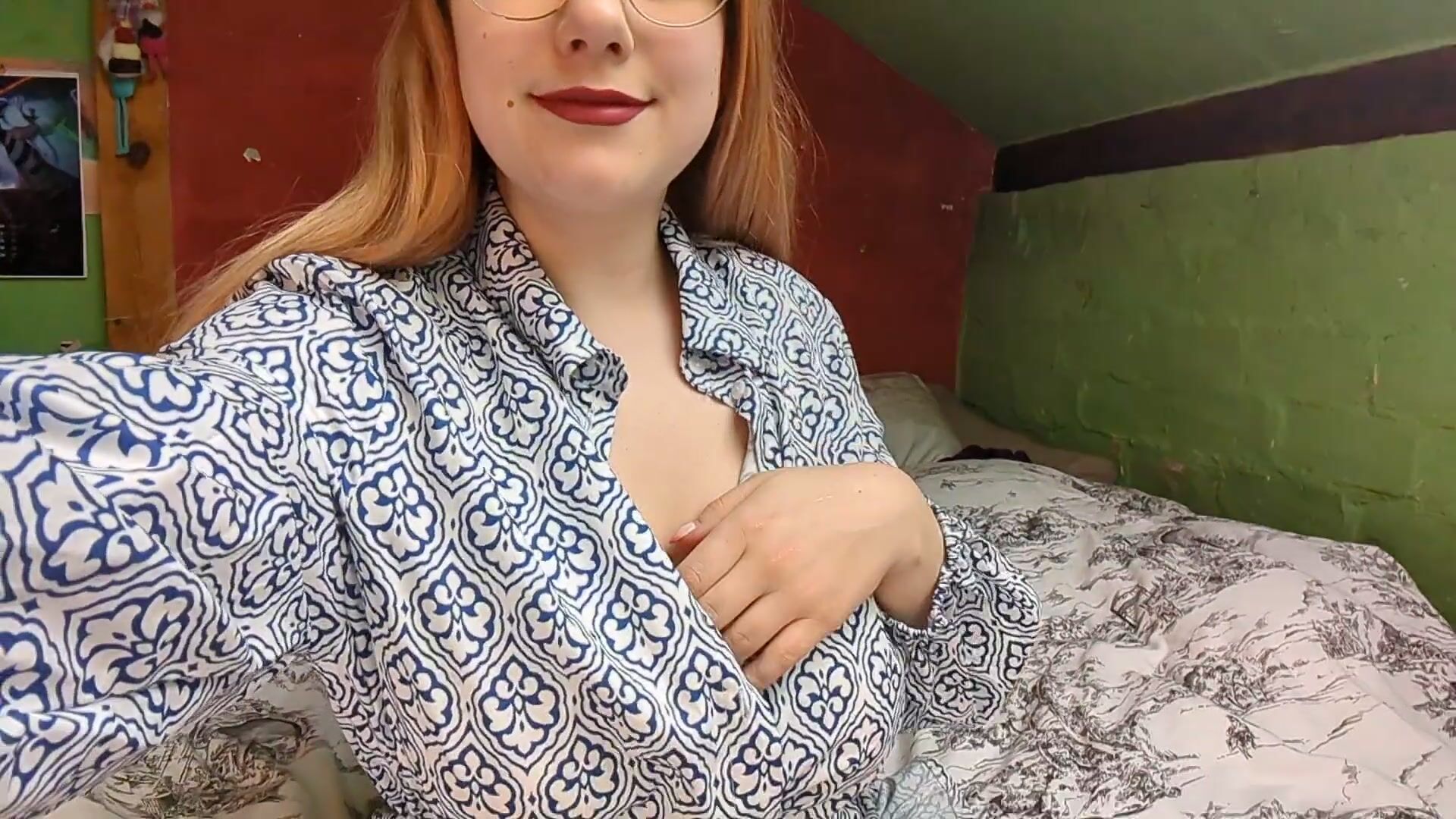 My 32H's in a sweet motion :3