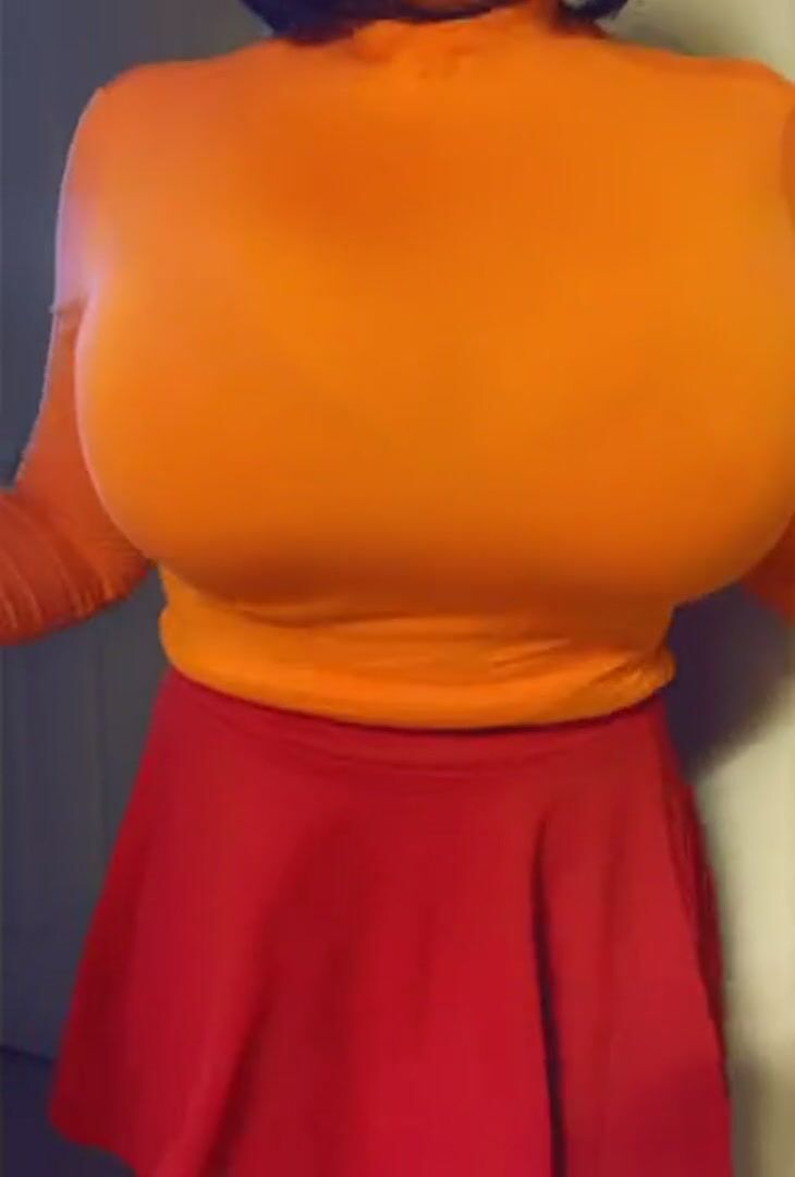 Velma Monstrous Scooby-Snacks [Scooby-Doo]