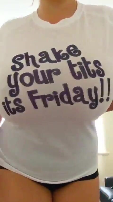 Friday Titties !!!!