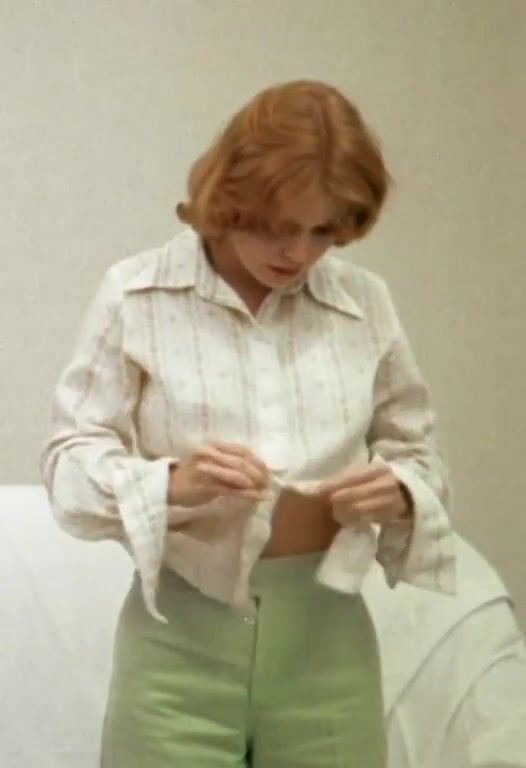 Sharon Kelly In Alice Goodbody