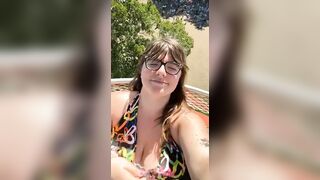 Huge Boobs: I loveeee flashing my tits in public ♥️♥️ #3