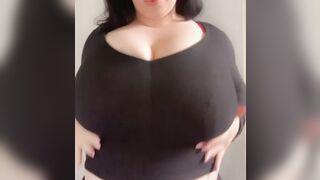 Huge Boobs: Natural 38Ls #3