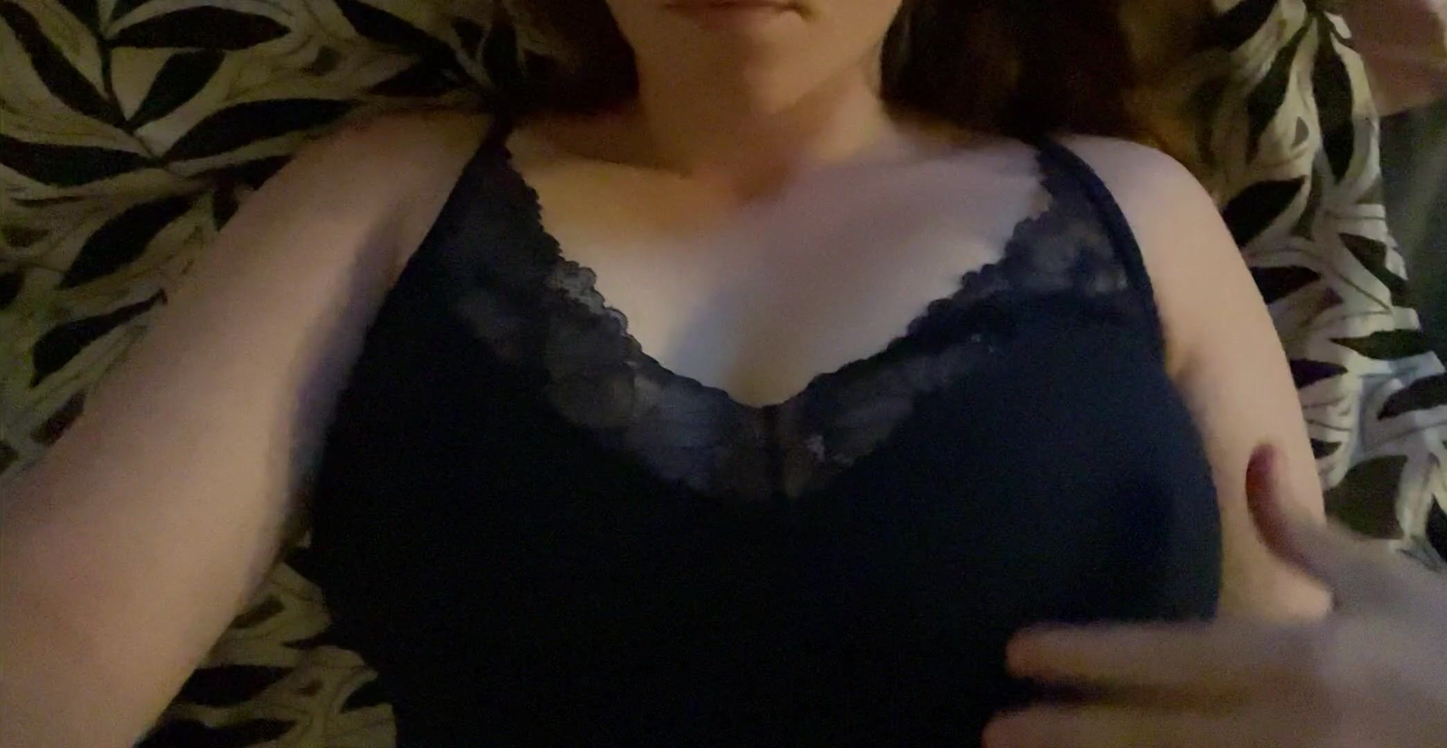 Peek-a-boo(b)!