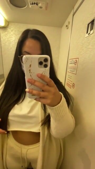 I posted my tits on a train,and now I show you my tits on a plane