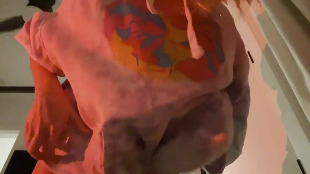 I want you to squeeze my boobs and kiss my neck