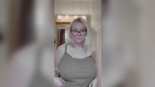 Mommy of 2 ????????