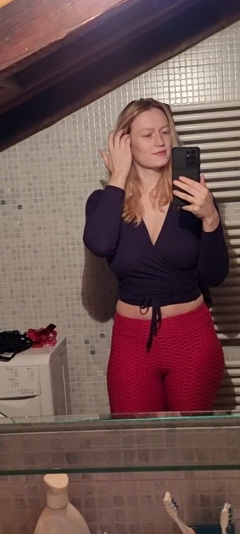 To show or not to show? That is the question