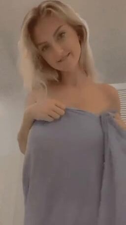 Beautiful Girl with Amazing Tits