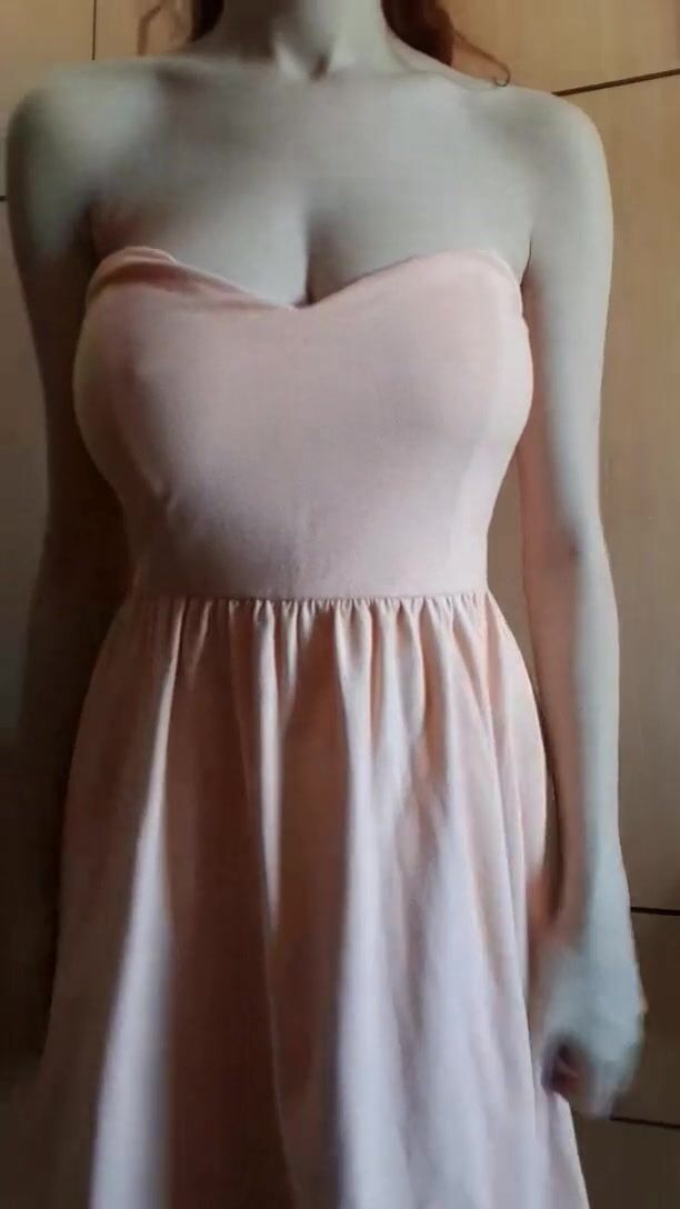 Hot damn, look at those fine titties!