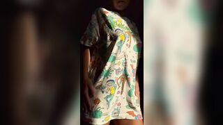 Boobs: Slide faster under my big t-shirt) #2