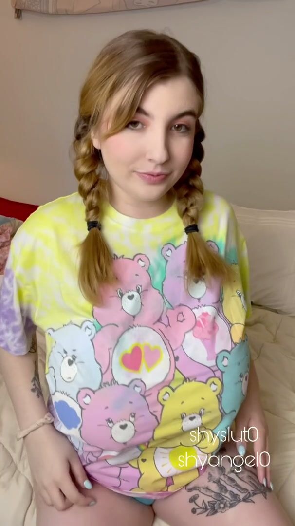 they’re so heavy, hold them for me?