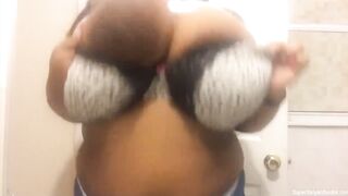 Abnormal Large Breast: 44K huge tits #2