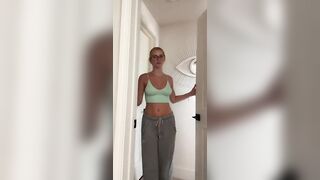 Big Boobs: happy friday :P #2