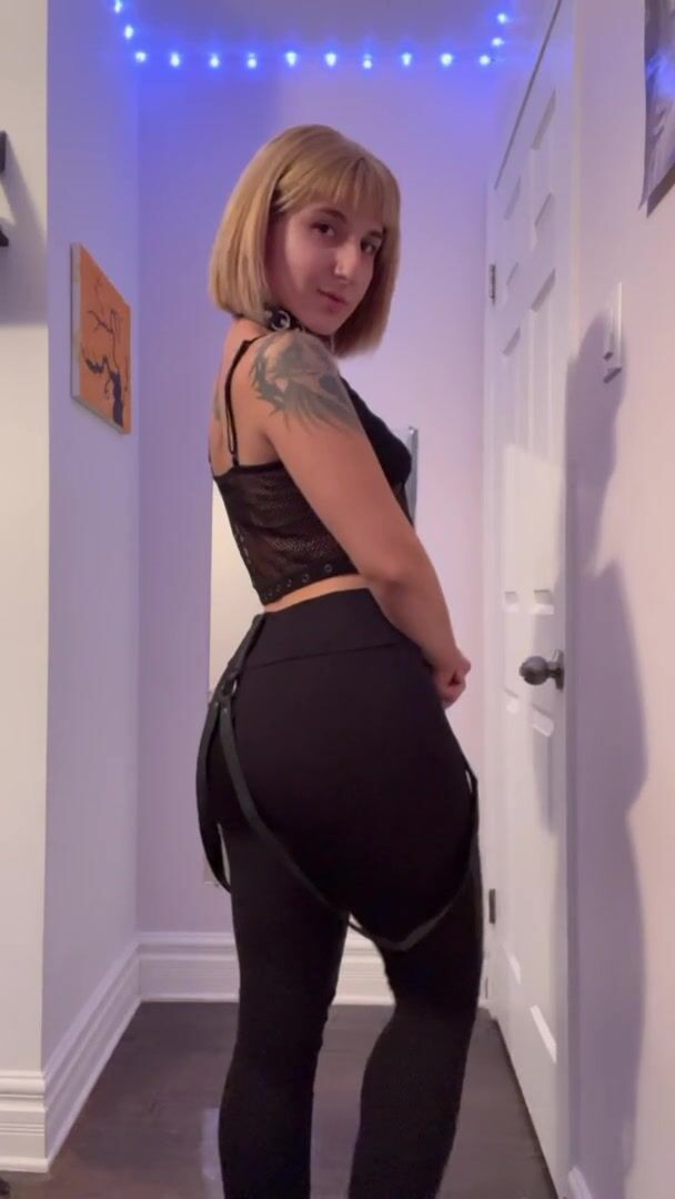 May I add "juicy goth booty" to the menu?