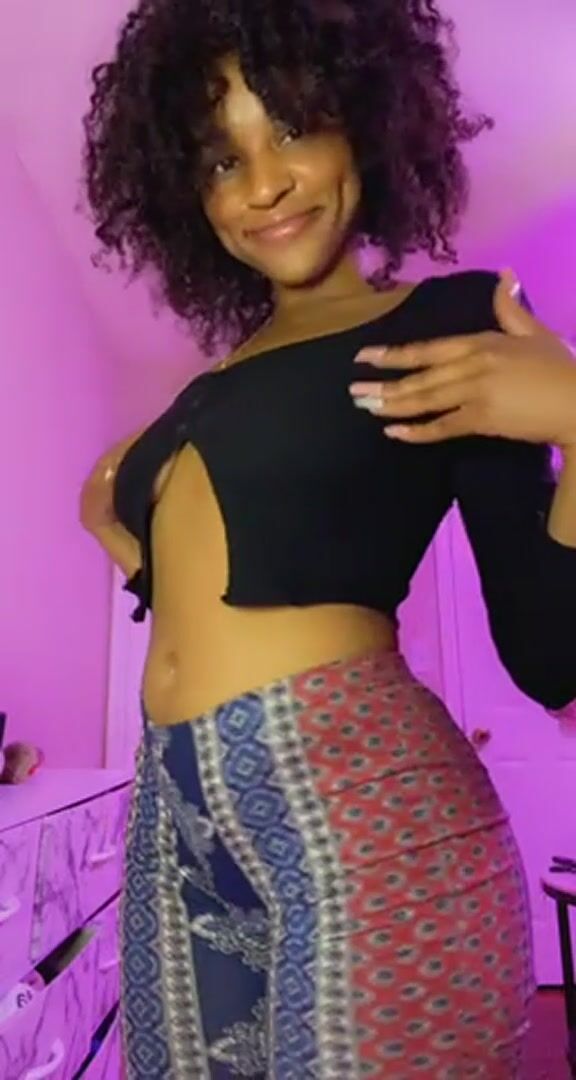 Is it ok if I don’t wear underwear on our 1st date ?