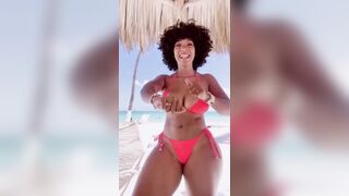 Small Tits / Big Ass: Daamn. #4