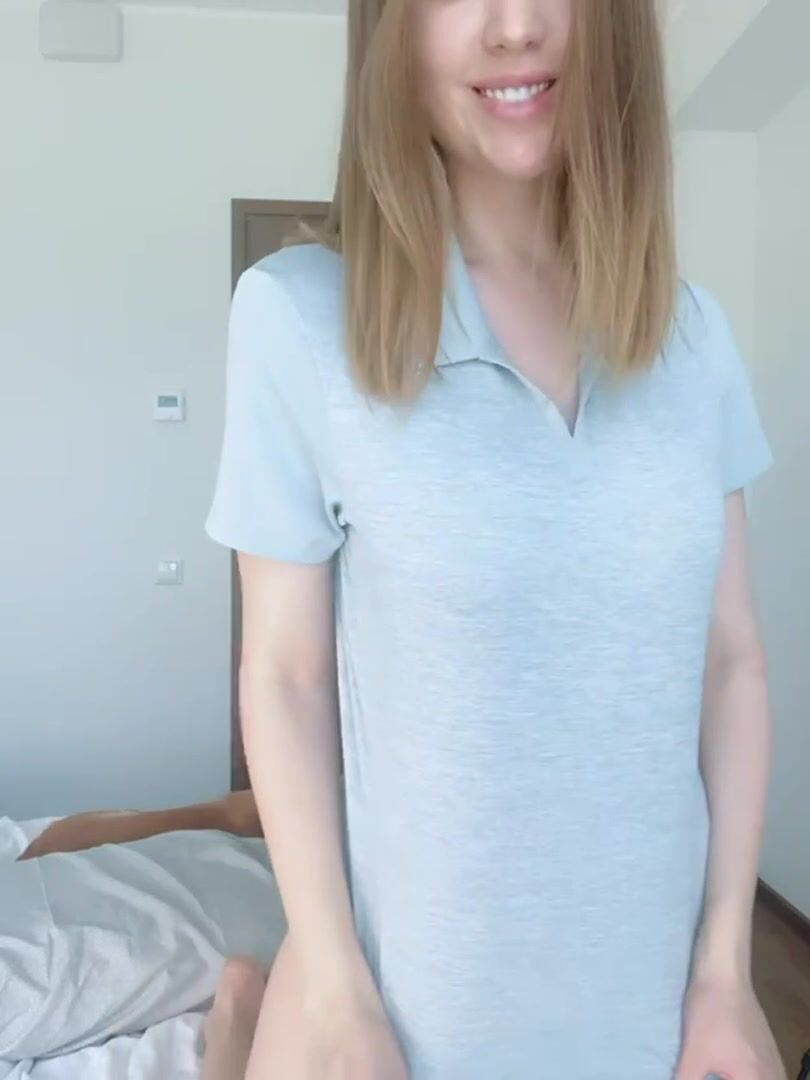 I so wanna you lick my nipples....