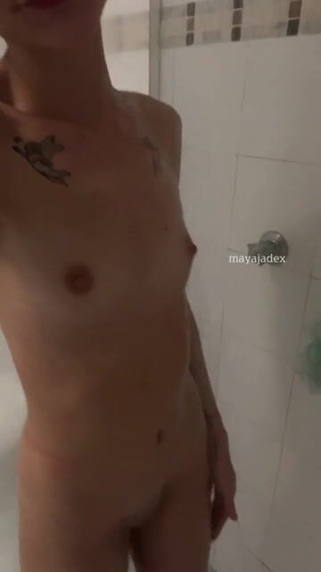 showing off my tiny body in the shower is always fun