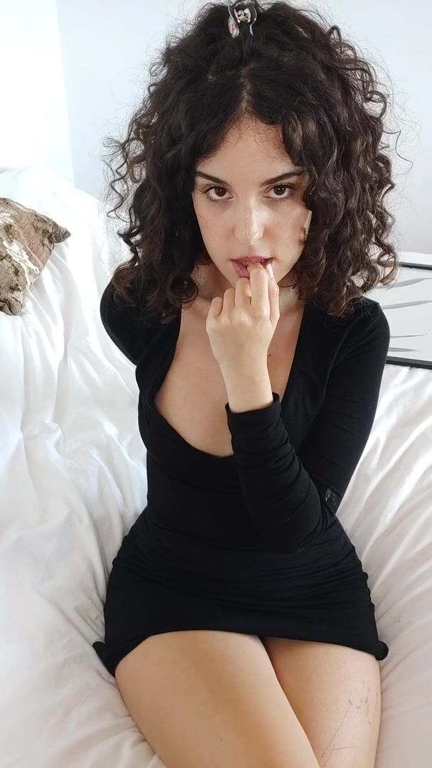 Classy, curly, shy and flatchested! For your morning, babe.