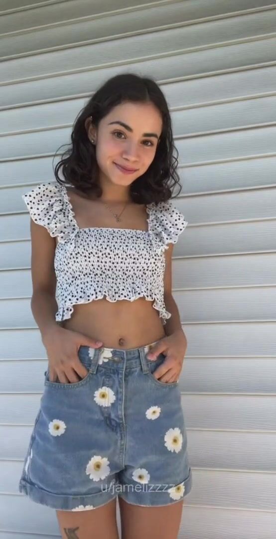 First post here... I'm 4'10 and tiny all over ????