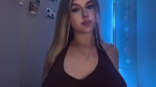 Boobs: Do u like my titties? #1