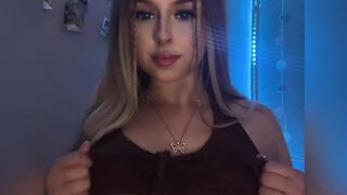 Boobs: Do u like my titties? #3