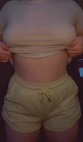 I like showing my boobs :)