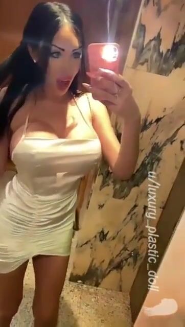 I love showing them off ♥️ I didn’t get them to hide them! Do you like them?