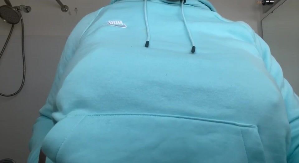 Peekaboo , my nipples see you????