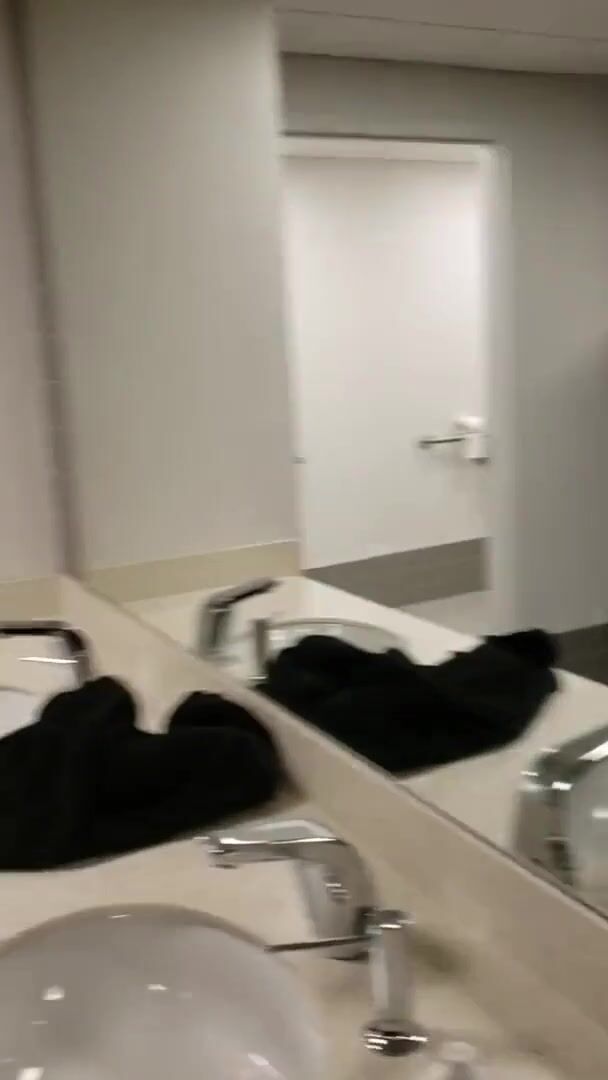 Breastfeeding in the bathroom