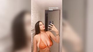 Big Tits in Bikinis: @sannatorr #4